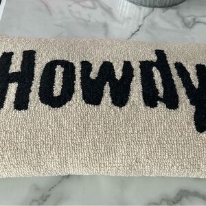 Howdy hand hooked lumbar pillow 14x24